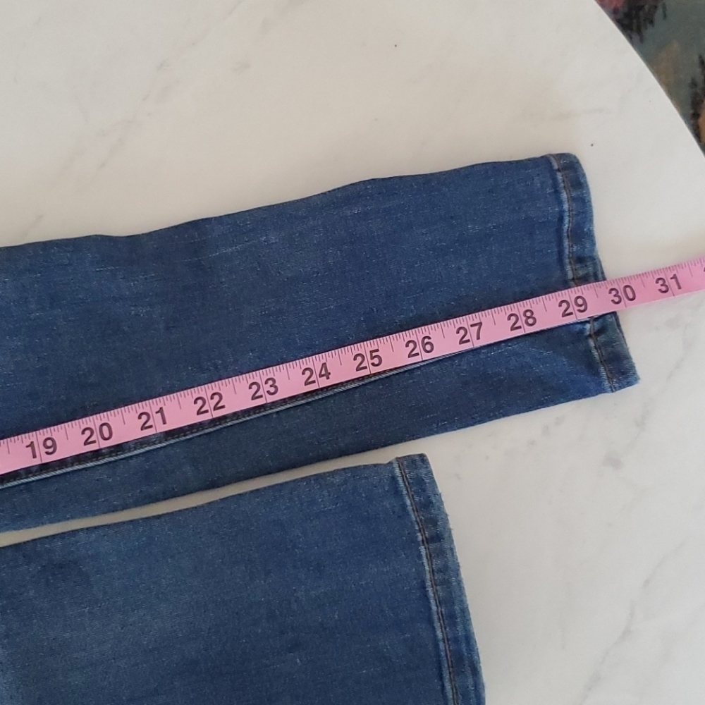 Banana Republic 26 Distressed Jeans - Picture 10 of 13